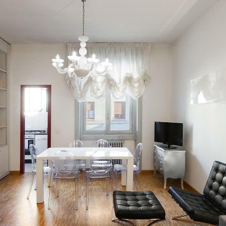 Easyhomes - Corso Vercelli Milaan Buitenkant foto