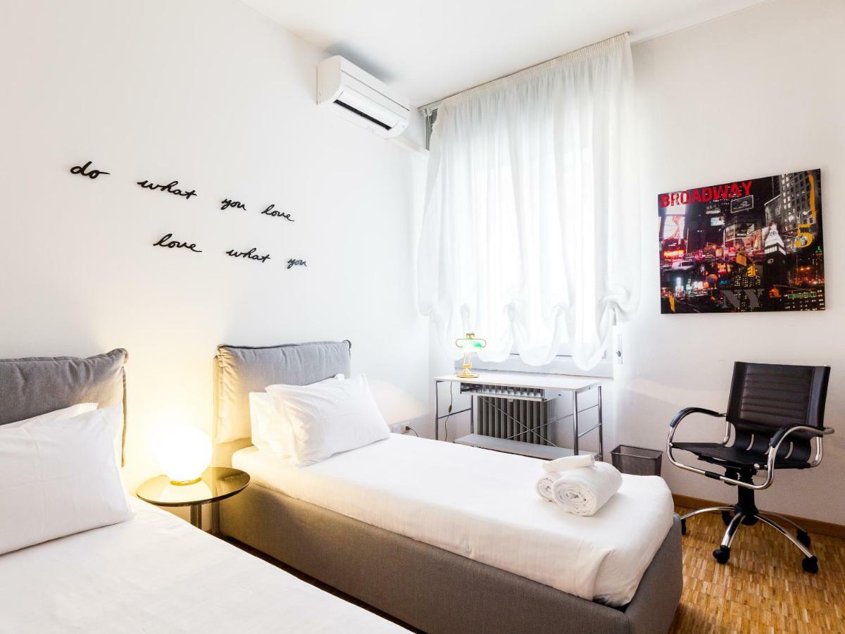 Easyhomes - Corso Vercelli Milaan Buitenkant foto